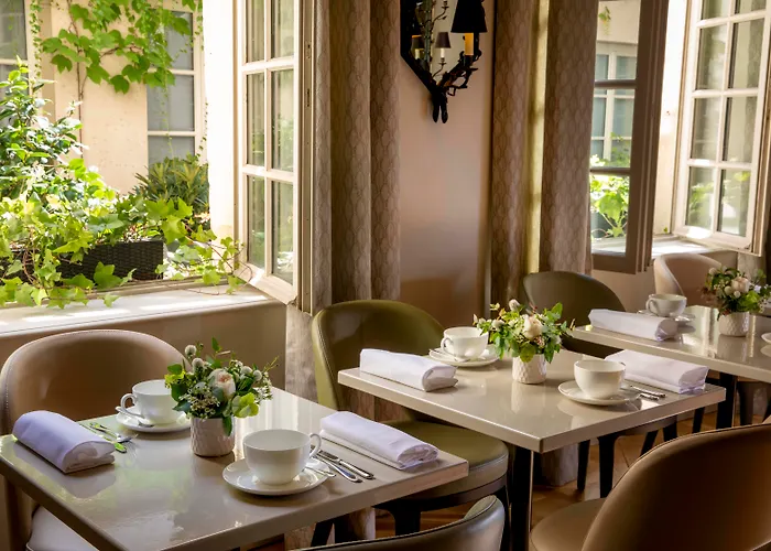 Hotel D'Aubusson París